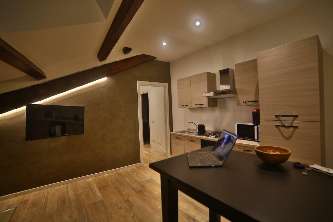 Moscova Attic Near Duomo Apartman Milánó Kültér fotó
